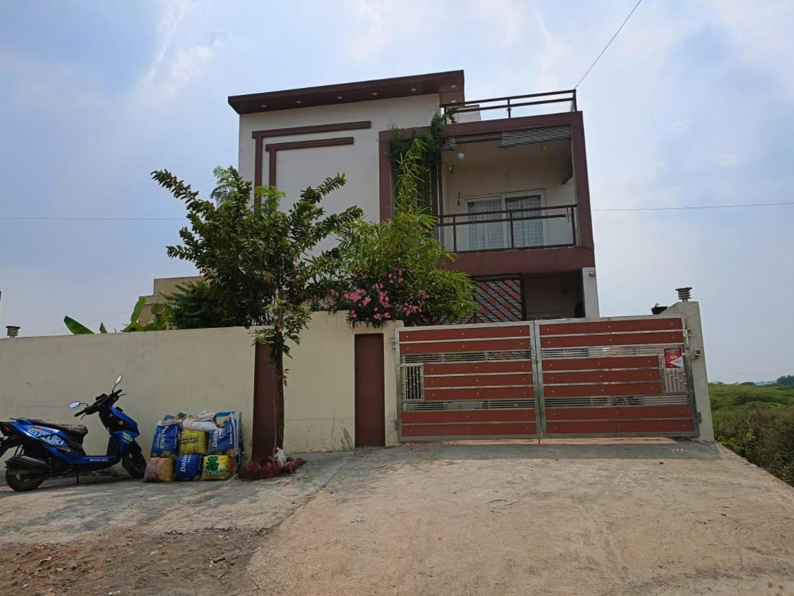 Ezhilagam Stays Chennai Exteriör bild