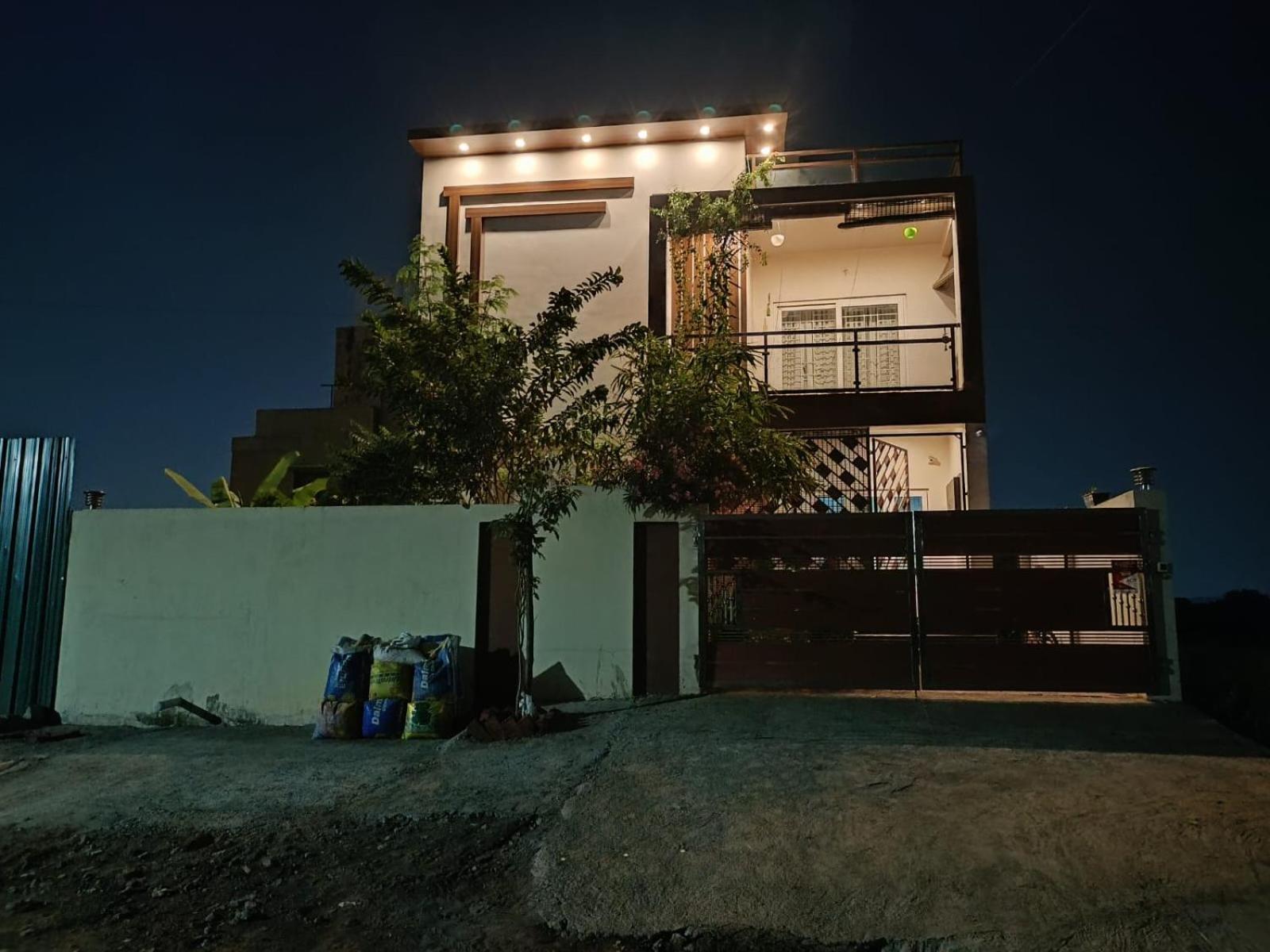 Ezhilagam Stays Chennai Exteriör bild